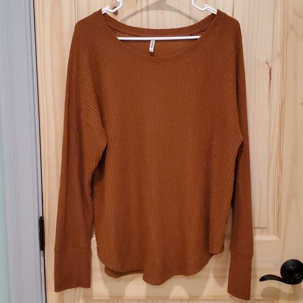 Long sleeve shirt